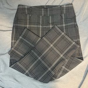 EXPRESS DESIGN STUDIO Business Capri Slacks